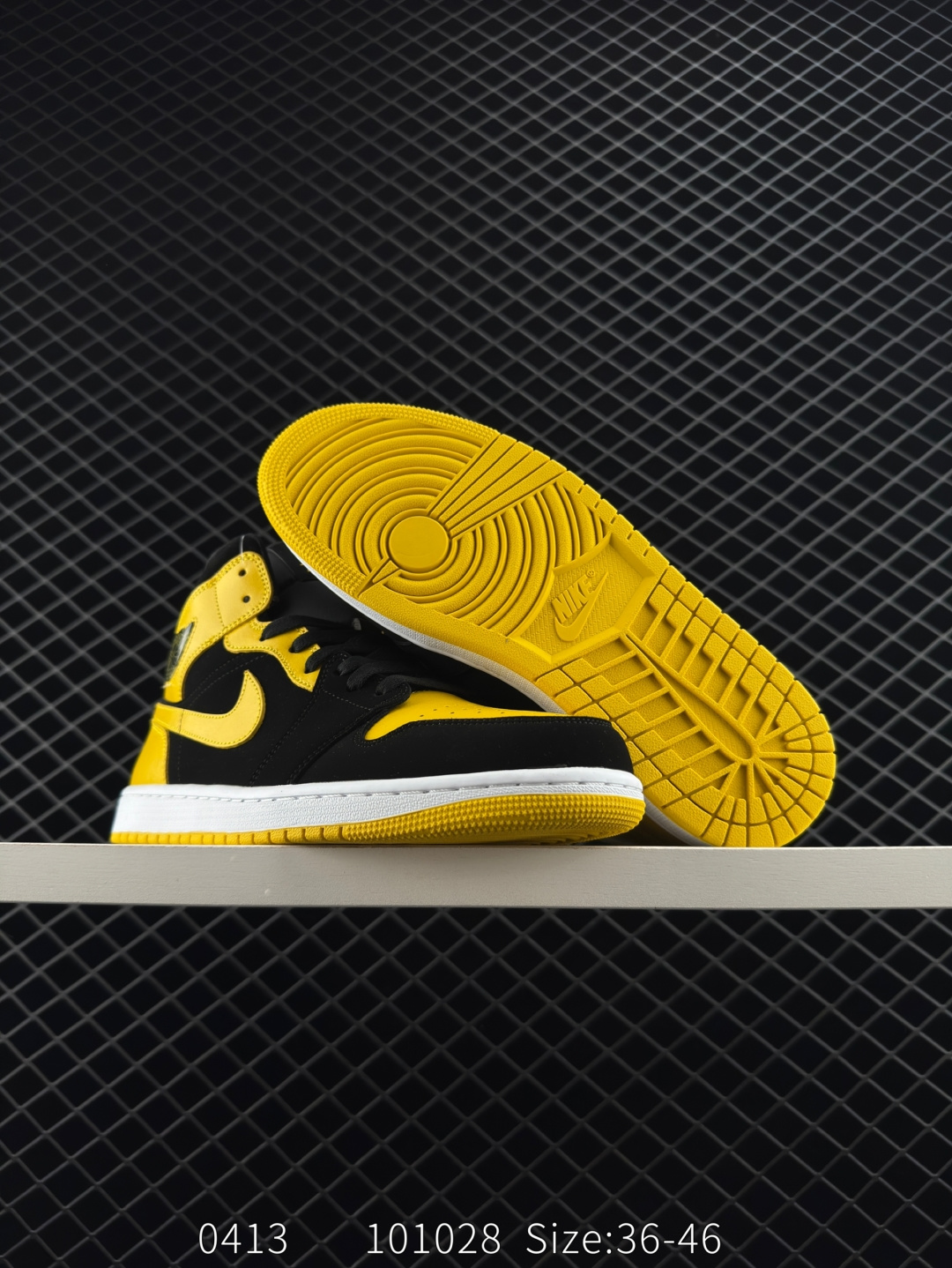 Nike Air Jordan 1 Retro Mid OG AJ1